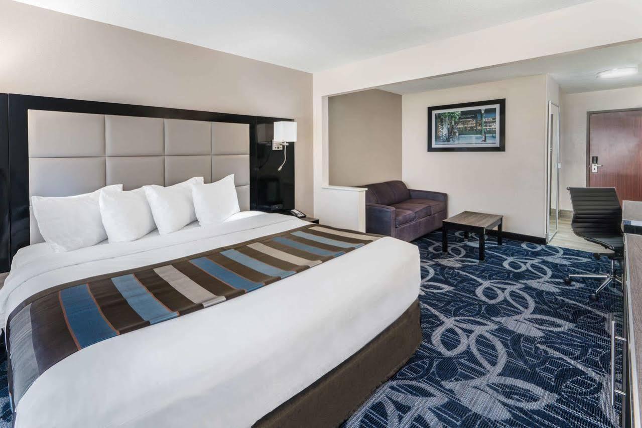 Comfort Inn & Suites Liverpool - Syracuse Esterno foto