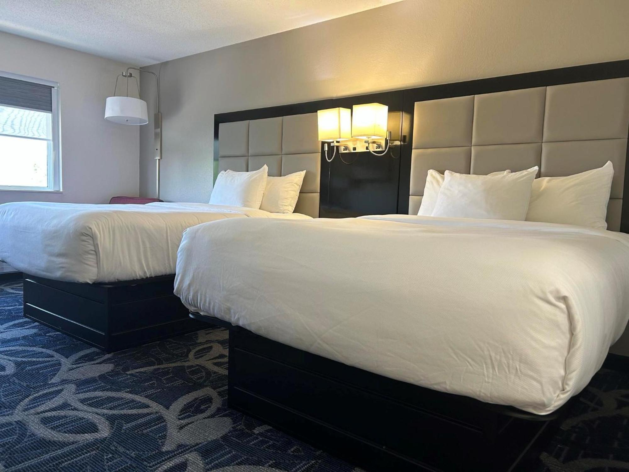 Comfort Inn & Suites Liverpool - Syracuse Esterno foto