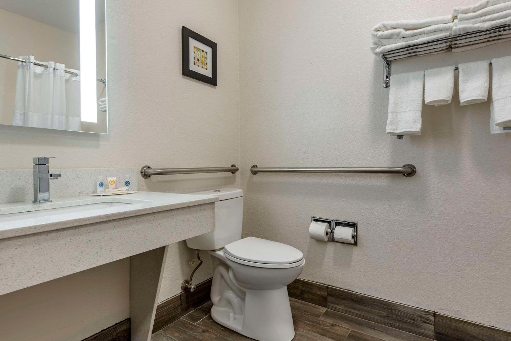 Comfort Inn & Suites Liverpool - Syracuse Esterno foto